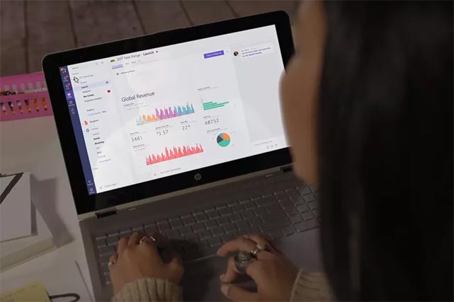 Microsoft banned employees from using Slack, AWS, and Google Docs that were about to suffer the same fate Picture 2