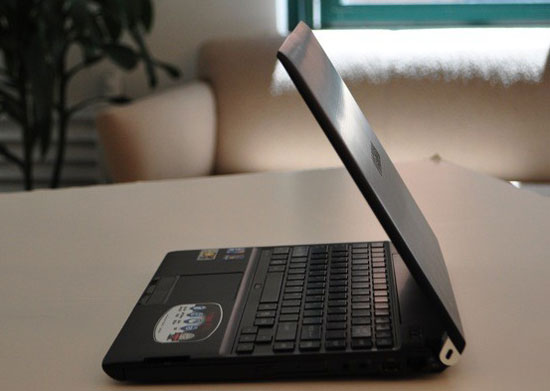 Mobile supermodel costs from $ 800 from Toshiba Picture 11