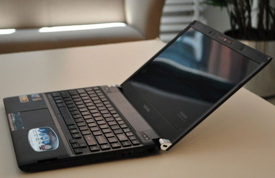 Mobile supermodel costs from $ 800 from Toshiba Picture 12