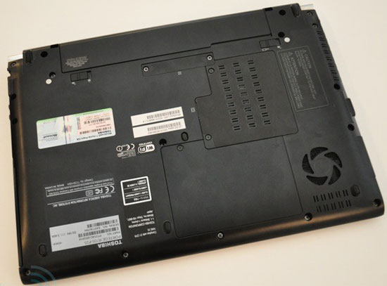 Mobile supermodel costs from $ 800 from Toshiba Picture 9