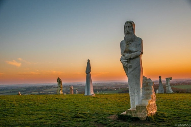 Mysterious valley of 1000 saints in Brittany Picture 10