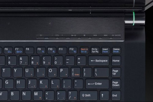 Nebula - limited edition of Sony Vaio FW Picture 5