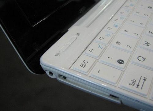 Netbook 'clamshell' Eee PC 1008HA Seashell Picture 6