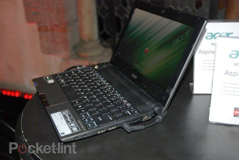 Netbook duo watch Acer Full HD video Picture 5