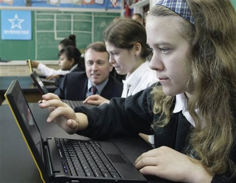 Netbooks sold twice as fast as last year Picture 1