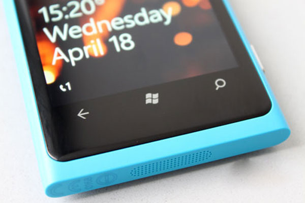 Nokia Lumia 800 review Picture 10