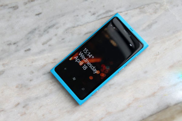 Nokia Lumia 800 review Picture 6