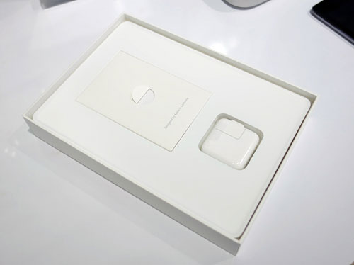 Open genuine iPad Air in Vietnam Picture 6