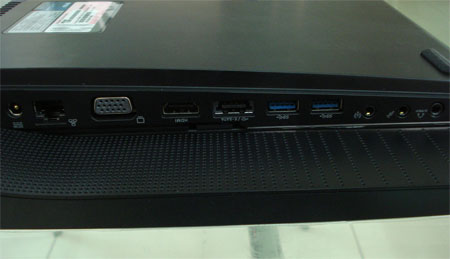 Open the most expensive laptop box in Vietnam for over VND 80 million Picture 6