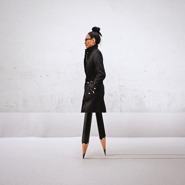 Painful stomach pain with 18 unrelated fantasy images that are unbelievably related Picture 13