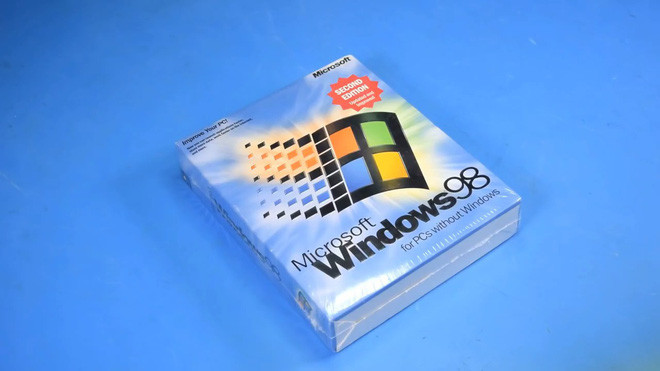 People playing old-fashioned components were born 20 years ago to assemble computers running Windows 98 Picture 9