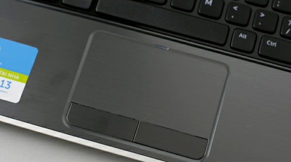 Photo of the first Ivy Bridge laptop from Dell Picture 4