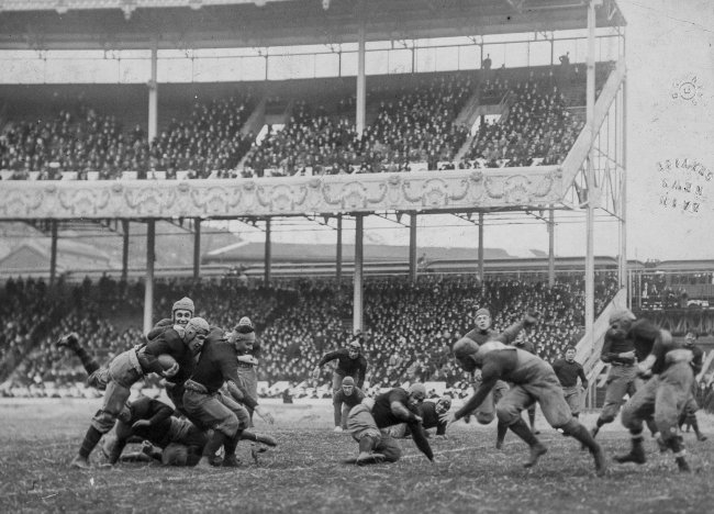Photos of the first days of football appeared in the US Picture 13