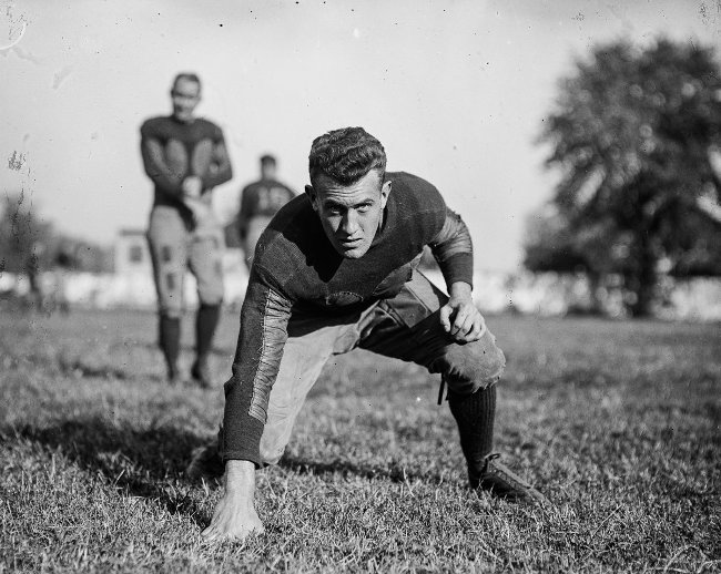Photos of the first days of football appeared in the US Picture 5