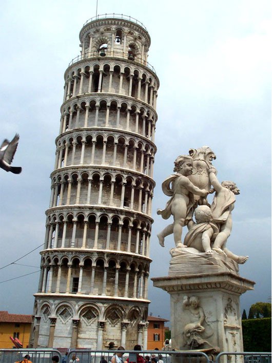 Pisa leaning tower - The most unique architecture on the planet Picture 5