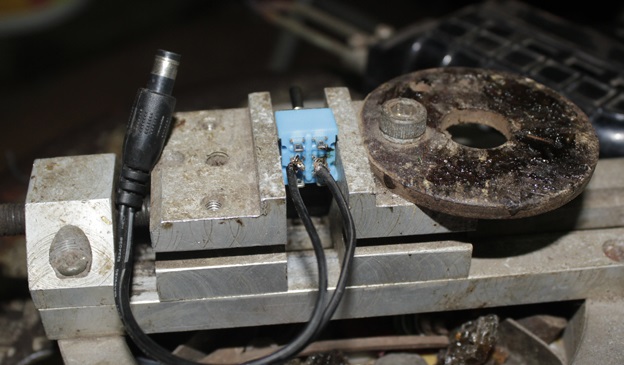 Power failure still surfs the face roaring thanks to homemade backup charger for Modem Picture 12