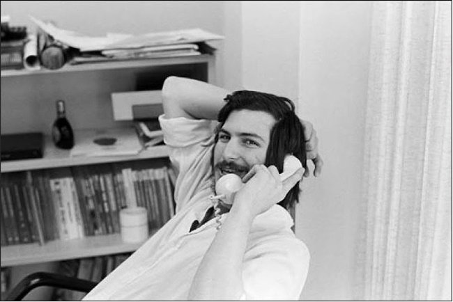 Rare photos of the first days of Apple Picture 12