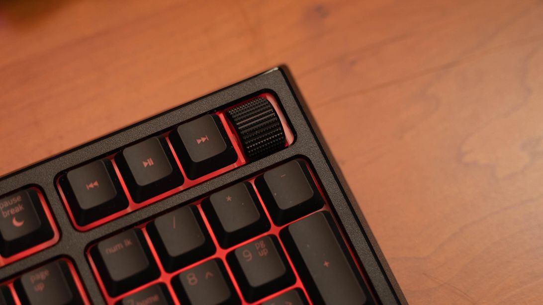Razer Ornata v2 keyboard remains a mechanical-membrane-mashup fave Picture 2