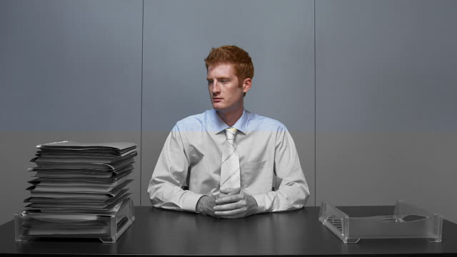 'Read taste' personality through arrangement and decoration of the desk Picture 4