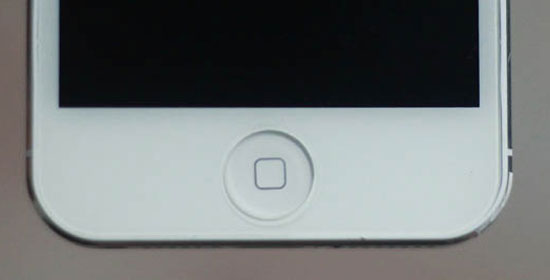 Real pictures of Galaxy S4 and iPhone 5 Taiwan in Vietnam Picture 13