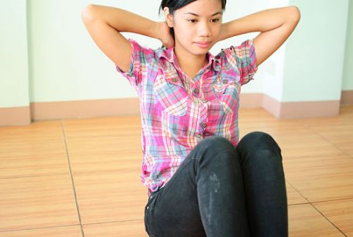 Reduce fatigue when sitting on a computer with a few simple movements Picture 5