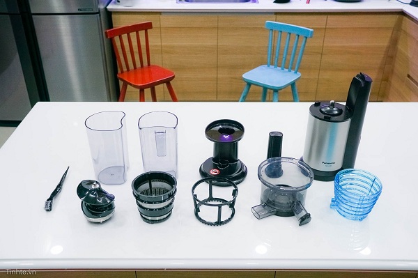 Regular juicer or slow press are easier to clean Picture 3