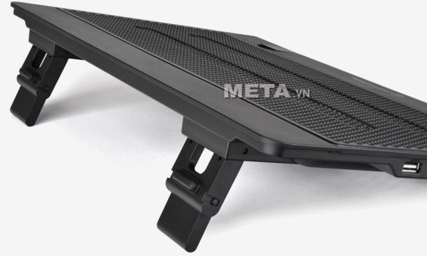 'Relieve Heat' for Laptops with Thermaltake's Massive 142 Heat Sink - Design and Feel When Using Massive 142 Lap screenshot 3