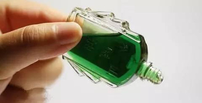 Removing 502 glue on the skin is extremely simple Picture 3