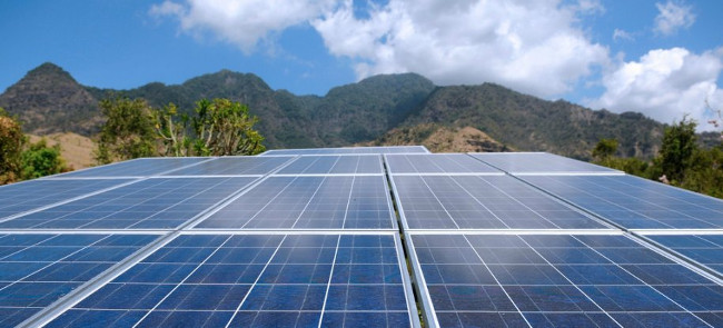 Renewable energy 'goes beyond' all forms of new energy generation Picture 3