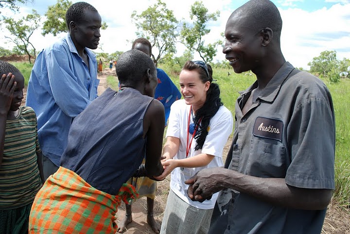 Research shows generosity will help you live happier Picture 2