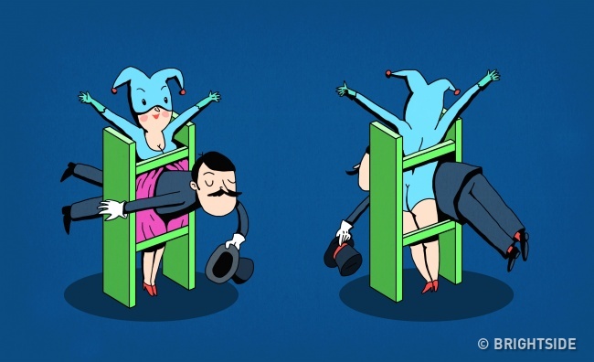 Revealing 4 immortal magic tricks that 99% of people still wonder Picture 1