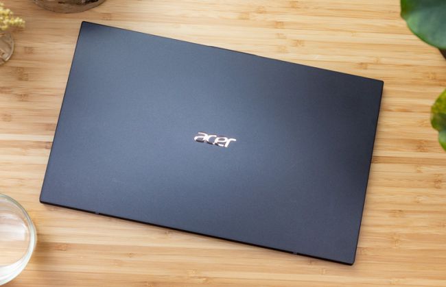 Review Acer Swift 7: Thin, light, impressive battery life Picture 8