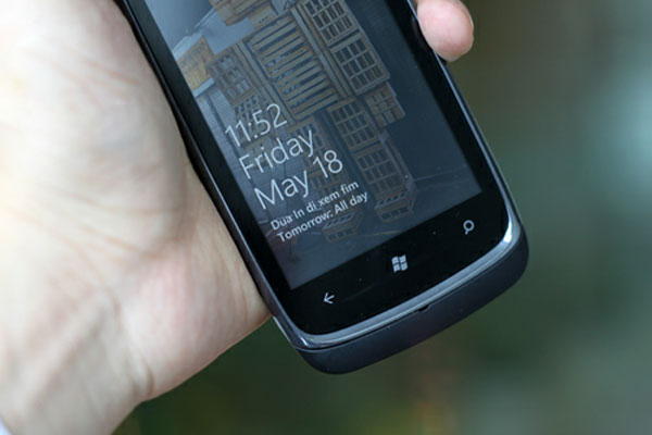Review Nokia Lumia 610 Picture 25