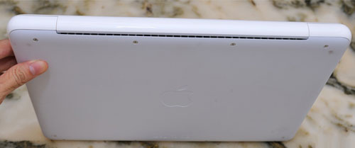 Review profile Apple Macbook Unibody Plastic Picture 14
