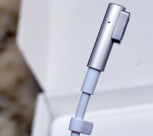Review profile Apple Macbook Unibody Plastic Picture 5