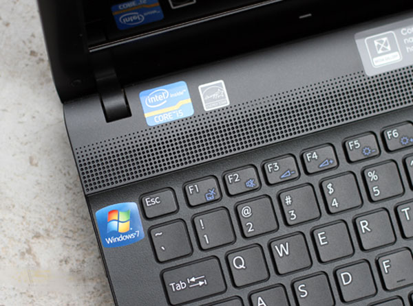 Review Sony Vaio E 2011 Picture 18