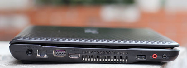 Review Sony Vaio E 2011 Picture 4