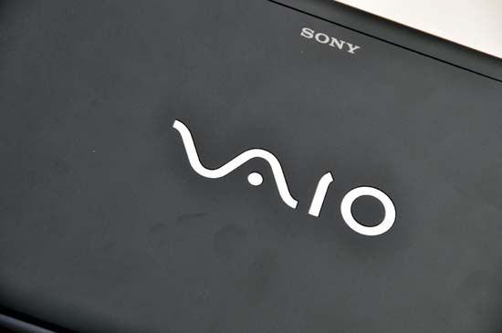 Review the Sony VAIO Y-series Notebooks Picture 13