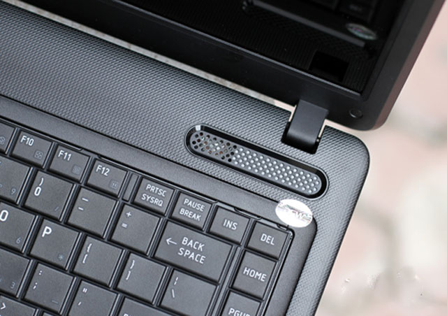 Review Toshiba Satelite C600 Picture 17