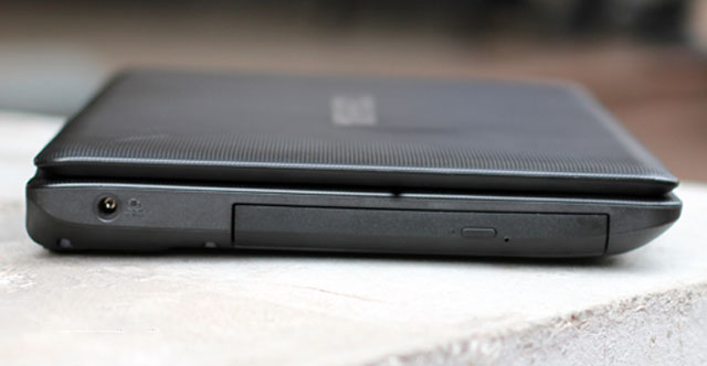 Review Toshiba Satelite C600 Picture 5