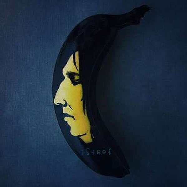 Round eyes with artworks made from bananas Picture 2