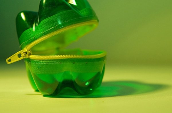 'Round the eyes' with 21 innovative ways to recycle old plastic bottles Picture 39