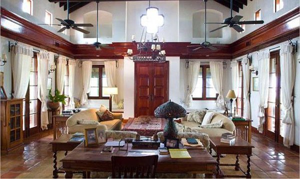 Sample living room level 4 with a beautiful wooden furniture Picture 4