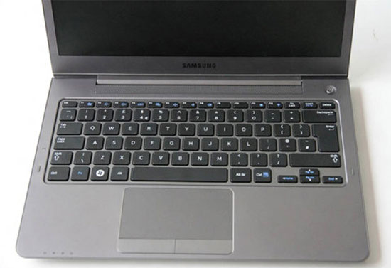 Samsung came out with the 'soft' 5 series laptop Picture 6