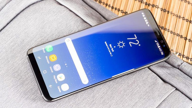 Samsung Galaxy S8 saved 20 lives in a boat crash in the Philippines Picture 2