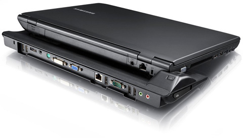 Samsung laptop with anti-glare screen Picture 5