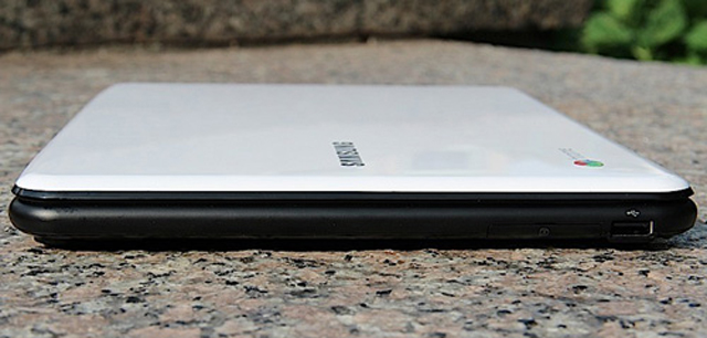 Samsung Series 5 ChromeBook 'Dam box' Picture 7