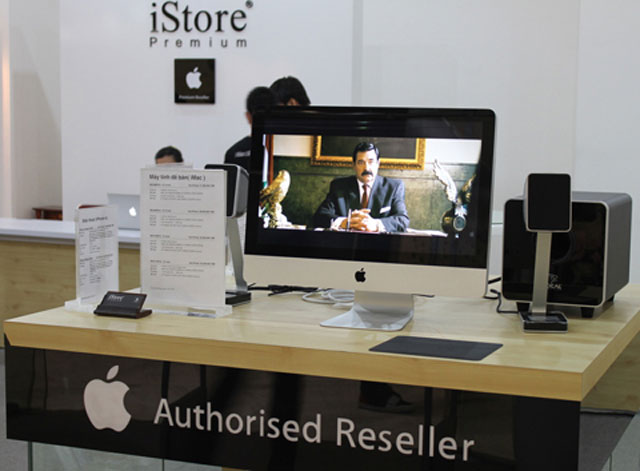 Save the Apple Store in Saigon Picture 13