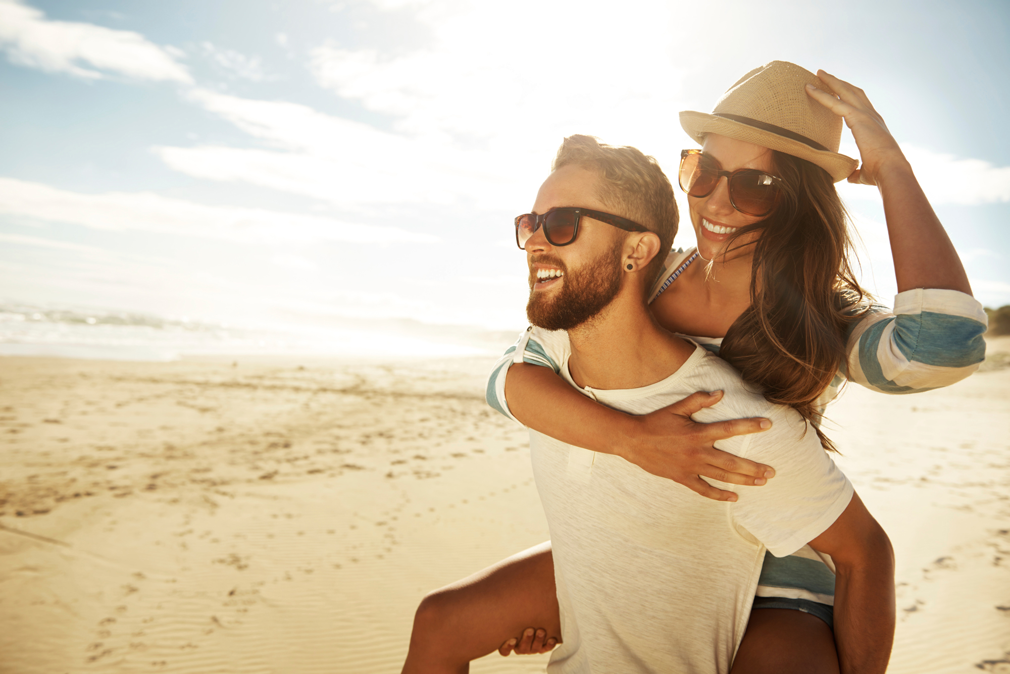 Science affirms that the new experience creates happiness, not material Picture 3