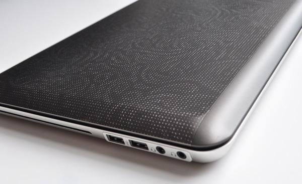 See and feel the HP Envy 14 Picture 3